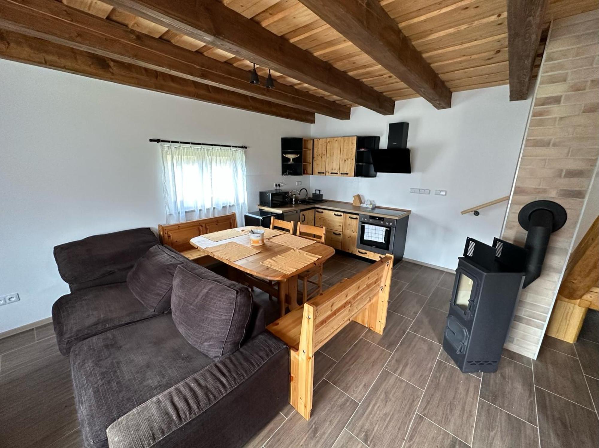 Wellness Se Saunou A Virivkou 2 Holiday home Zirovnice